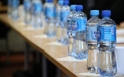 Ontslag wegens flesje water